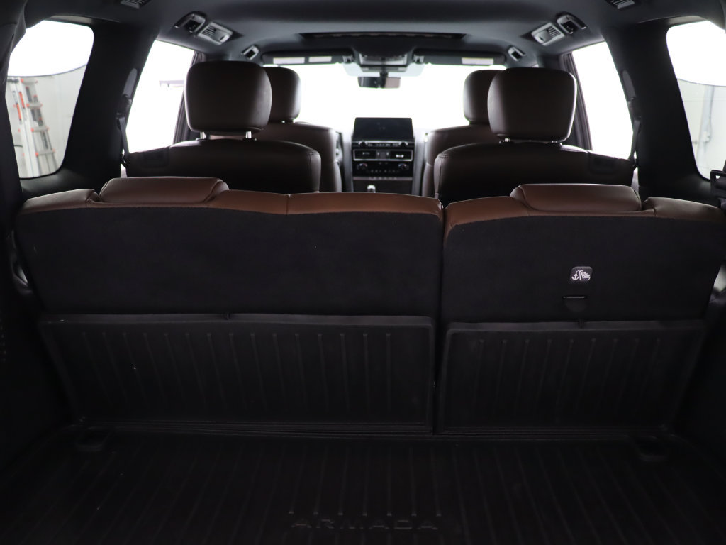Used 2024 Nissan Armada Platinum w/ Captain's Chairs Package RWD image 34