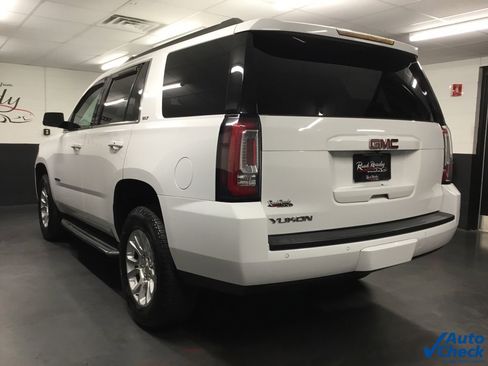 Used 2017 GMC Yukon SLT image 8
