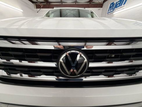 Used 2022 Volkswagen Atlas SEL image 31