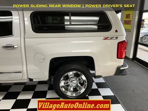Used 2017 Chevrolet Silverado 1500 LTZ Z71 w/ LTZ Plus Package image 9