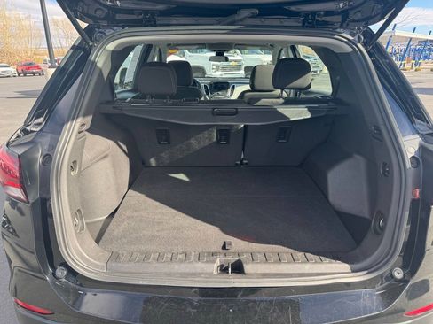 Used 2023 Chevrolet Equinox LS AWD/4WD image 8