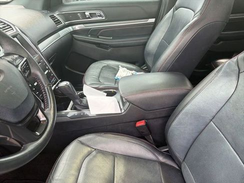 Certified 2019 Ford Explorer Sport w/ Equipment Group 401A AWD/4WD image 11