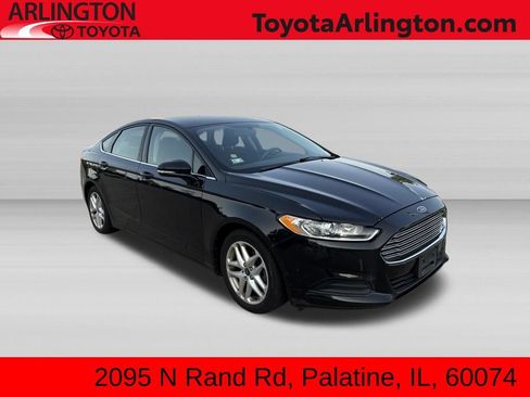 Used 2013 Ford Fusion SE FWD image 1