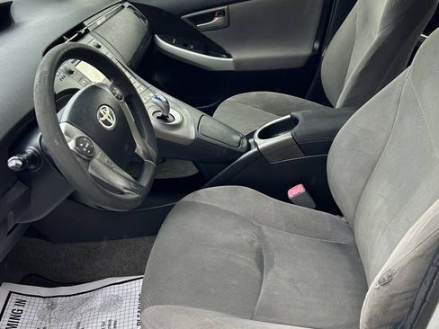 Used 2012 Toyota Prius Two FWD image 9