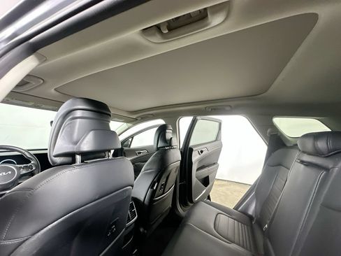 Used 2025 Kia Sportage SX Prestige AWD/4WD image 13