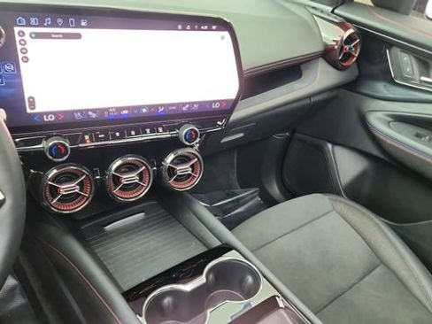 Used 2025 Chevrolet Blazer EV RS image 44