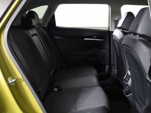 Used 2024 Kia Seltos S AWD/4WD image 29