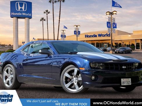 Used 2010 Chevrolet Camaro SS w/ RS Package RWD image 1