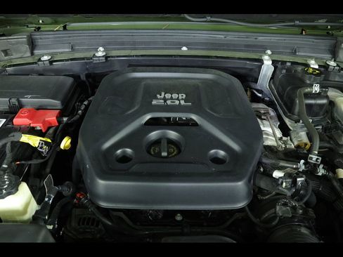 Used 2023 Jeep Wrangler Sport AWD/4WD image 17