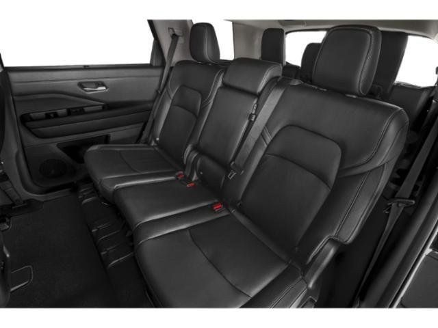 Used 2023 Nissan Pathfinder SL AWD/4WD image 47