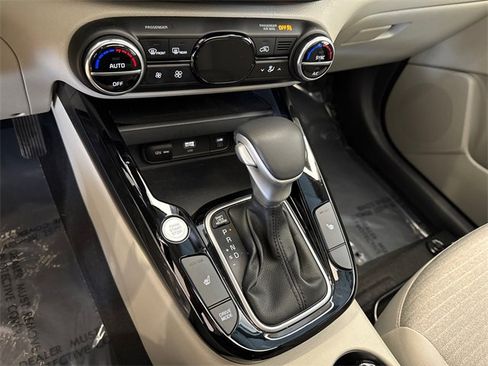 Used 2023 Kia Soul EX image 25