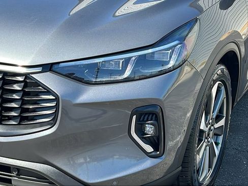 Certified 2023 Ford Escape Platinum w/ Premium Technology Package image 3