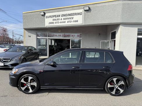 Used 2016 Volkswagen GTI S image 4