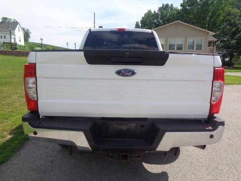 Used 2022 Ford F250 XL w/ Power Equipment Group AWD/4WD image 4
