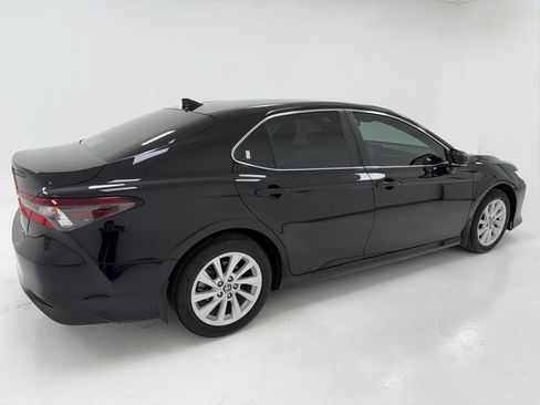 Used 2024 Toyota Camry LE image 41