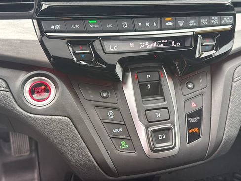 Used 2025 Honda Odyssey Sport-L image 22