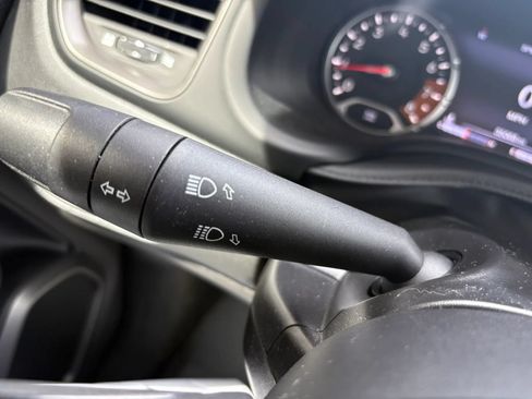 Used 2020 Jeep Renegade Altitude AWD/4WD image 38