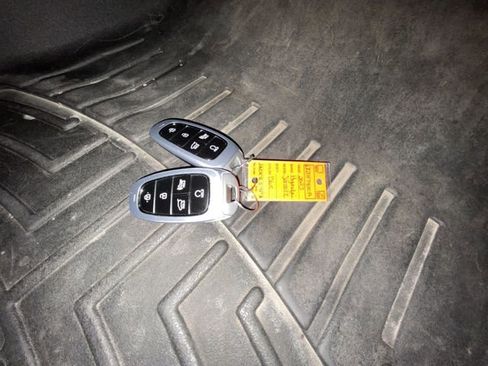 Used 2023 Hyundai Santa Fe SEL image 30