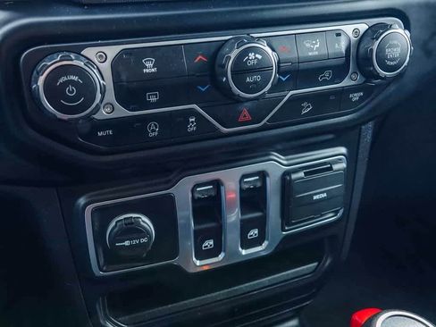 Certified 2021 Jeep Wrangler Sport S image 21