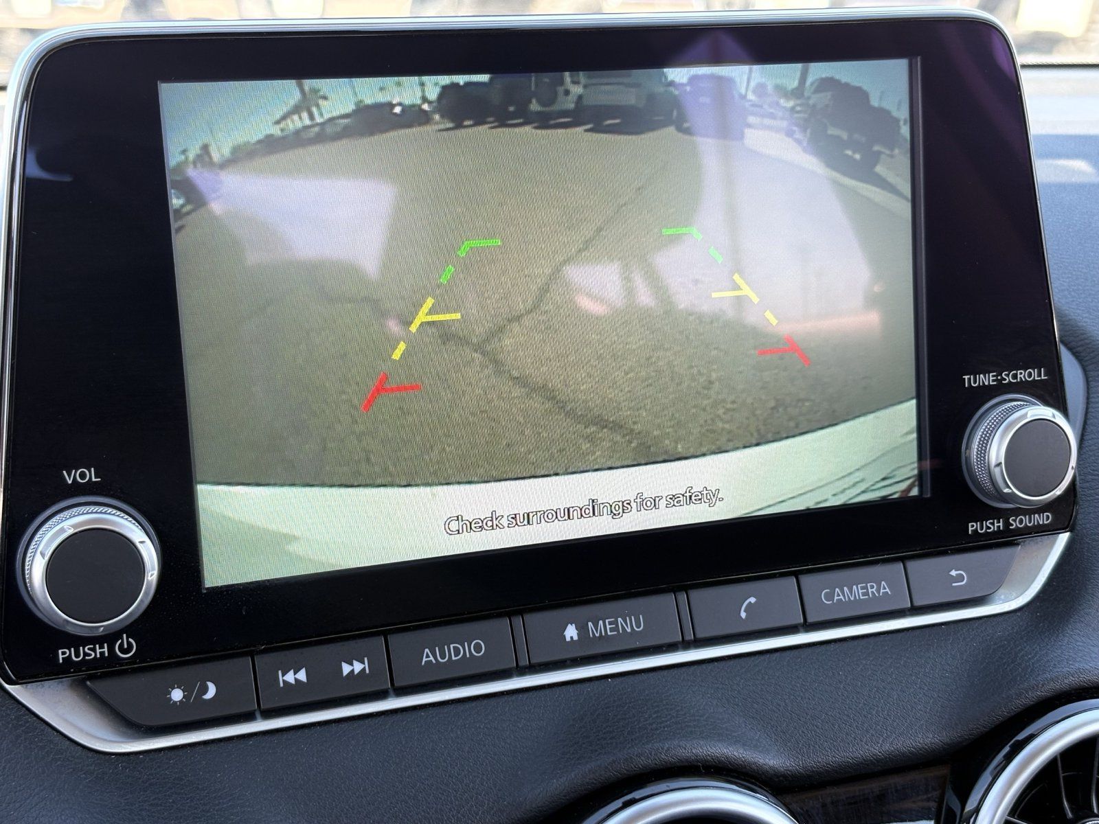 Used 2025 Nissan Sentra SR FWD image 28