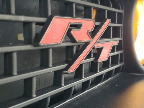 Used 2023 Dodge Challenger R/T Scat Pack RWD image 5