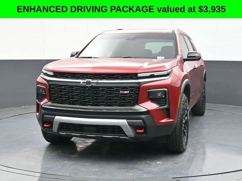 Used 2026 Chevrolet Traverse Z71 w/ Enhanced Driving Package image 2