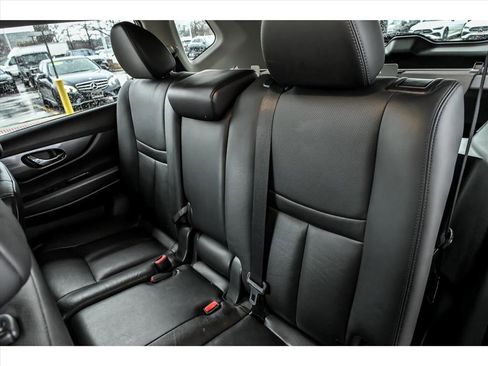 Used 2015 Nissan Rogue SL w/ SL Premium Package image 14