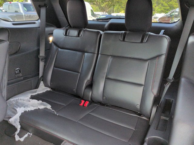 New 2027 Ford Explorer ST-Line w/ Premium Package RWD image 12