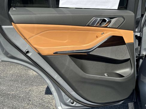 New 2026 BMW X5 sDrive40i w/ M Sport Package image 13