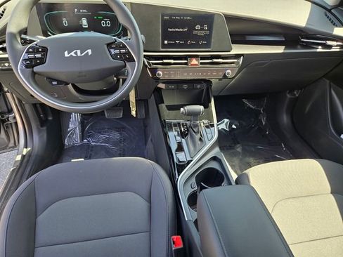 New 2026 Kia Niro LX FWD image 19