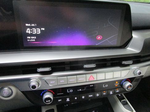Used 2024 Kia Telluride S w/ S Sunroof Package AWD/4WD image 43