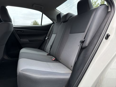 Used 2017 Toyota Corolla L FWD image 8