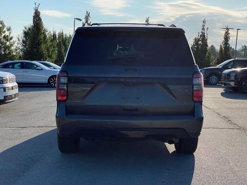 Used 2019 Ford Expedition Limited w/ Equipment Group 303A AWD/4WD image 6