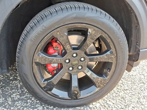 Used 2022 Ford Explorer ST w/ ST Street Pack image 9