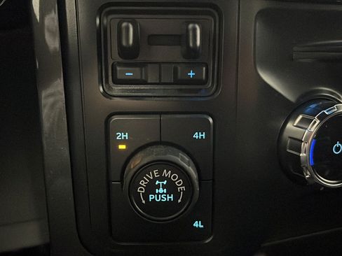 Used 2022 Ford F150 XLT w/ Equipment Group 302A High AWD/4WD image 29