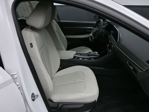 Certified 2023 Hyundai Sonata SEL FWD image 24