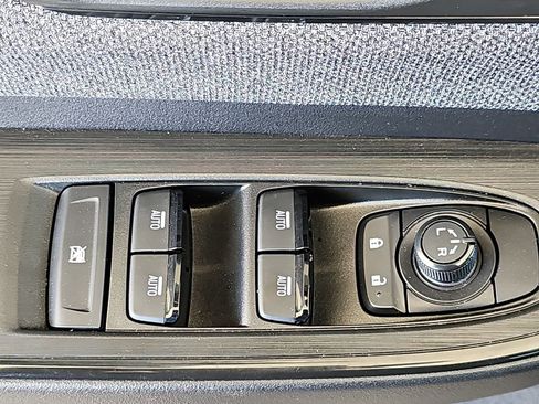 Used 2026 Subaru Outback Premium w/ Premium/Limited Package AWD/4WD image 34