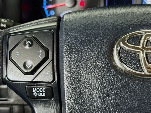 Used 2019 Toyota Tacoma SR image 13