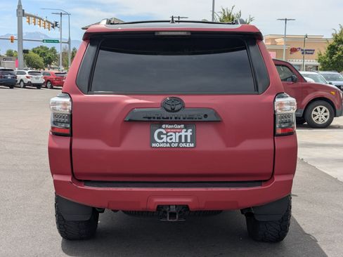 Used 2019 Toyota 4Runner SR5 Premium w/ Wilderness Package AWD/4WD image 7