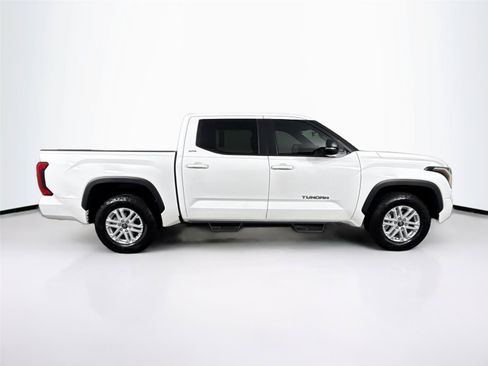 Used 2025 Toyota Tundra SR5 w/ SR5 Premium Package RWD image 11