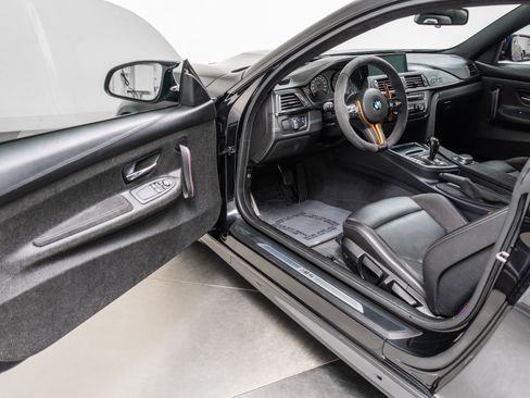 Used 2016 BMW M4 GTS RWD image 23