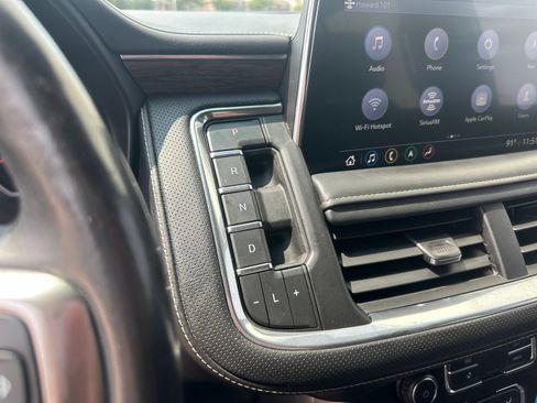 Used 2021 Chevrolet Tahoe Premier RWD image 15
