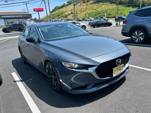 Used 2025 MAZDA MAZDA3 s AWD/4WD image 2