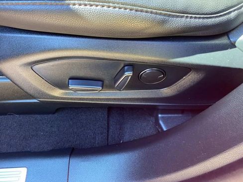 Used 2023 Ford Explorer ST-Line w/ Class IV Trailer Tow Package image 15