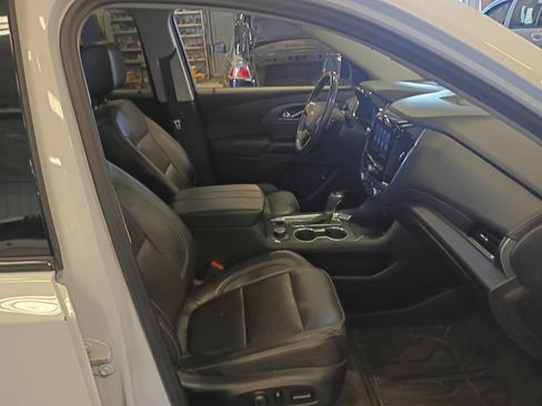 Used 2020 Chevrolet Traverse Premier w/ Redline Edition AWD/4WD image 42