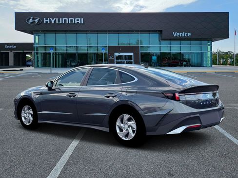 New 2026 Hyundai Sonata SE FWD image 4