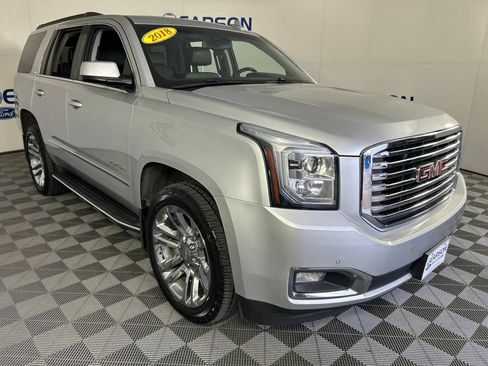 Used 2018 GMC Yukon SLT w/ Premium Edition AWD/4WD image 3