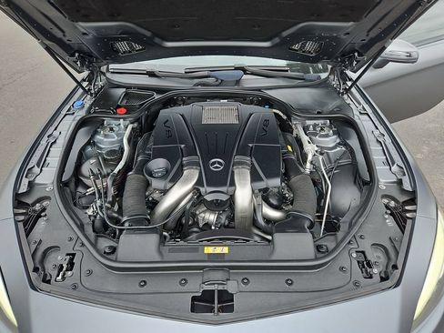 Used 2018 Mercedes-Benz SL 550 image 33
