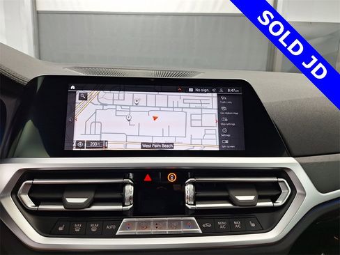 Used 2023 BMW M440i Convertible w/ Premium Package image 29