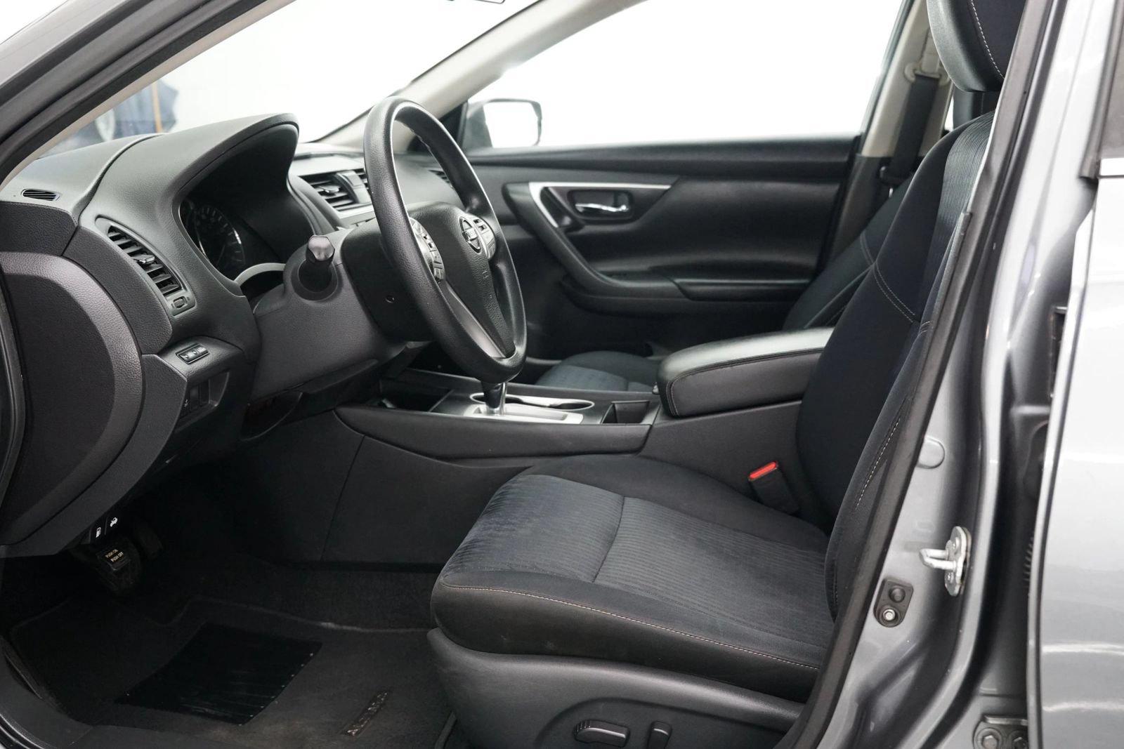 Used 2017 Nissan Altima 2.5 S w/ Power Driver Seat Package FWD image 19